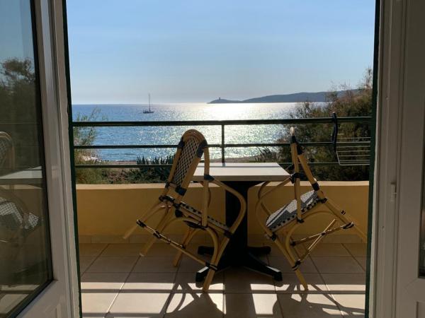 Hotel Thalassa : photo 2 de la chambre chambre double avec balcon - vue sur mer