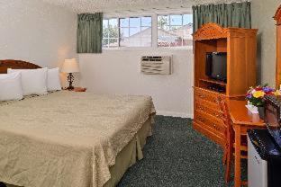 Americas Best Value Inn Loma Lodge : photo 2 de la chambre room #30324727