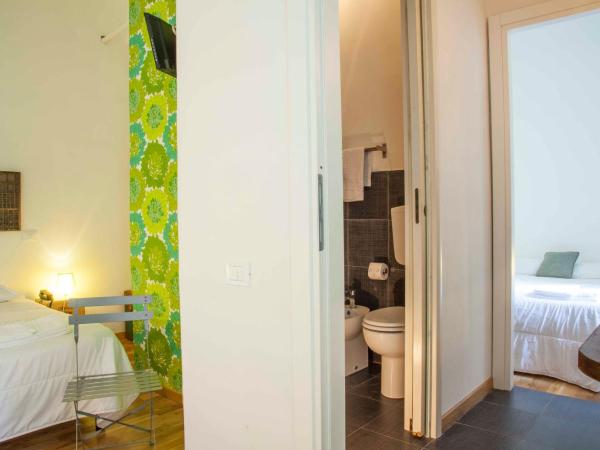 Albergo delle Spezie : photo 5 de la chambre 2 chambres doubles communicantes