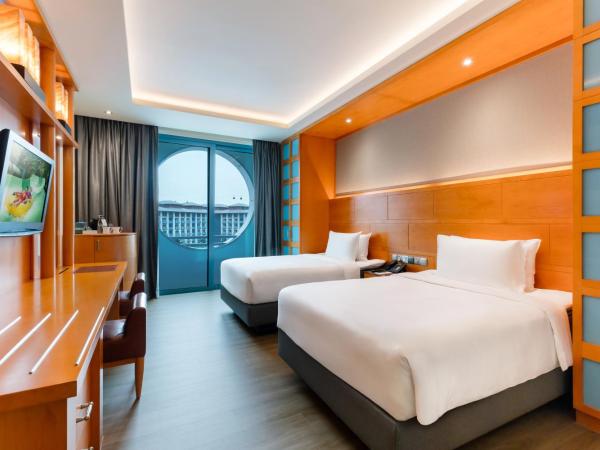 Resorts World Sentosa - Hotel Michael : photo 9 de la chambre 3d2n divas hit the road: double the fun package - deluxe room with complimentary one day tickets for 2 adults to universal studios singapore & s.e.a. aquarium