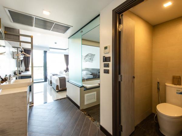 Blackwoods Hotel Pattaya - SHA Extra Plus : photo 8 de la chambre chambre double standard