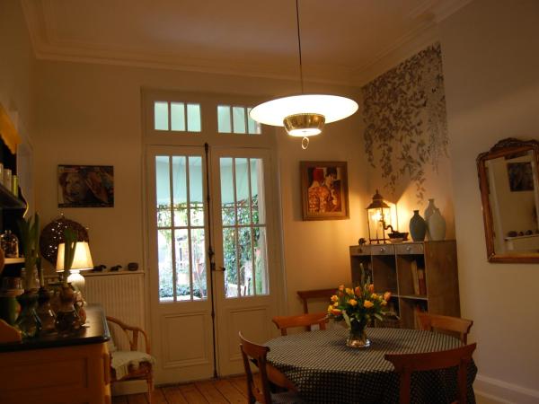 Madeleine Bergerac : photo 8 de la chambre chambre double - vue sur jardin