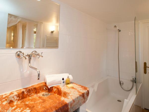 Hôtel la Bona Casa : photo 3 de la chambre chambre double avec baignoire et terrasse - côté terrasse