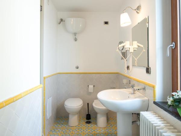 Hotel Villa Poseidon & Events : photo 6 de la chambre chambre double ou lits jumeaux Économique