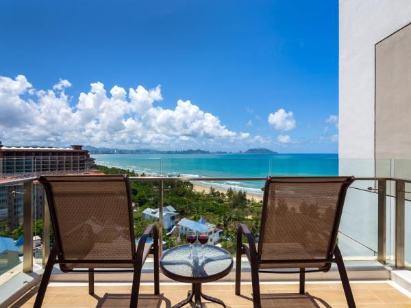 Sanya Seacube Holiday Hotel : photo 1 de la chambre deluxe king or twin room with terrace