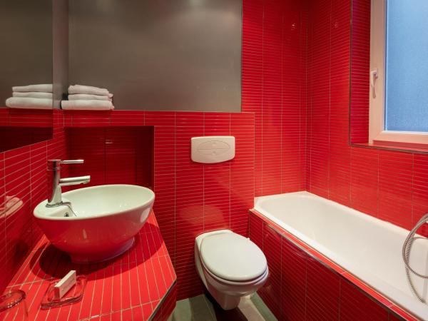 Brueghel : photo 7 de la chambre chambre double avec baignoire