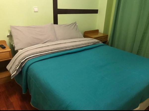 Chalé Barajas Escala : photo 9 de la chambre chambre double avec salle de bains commune