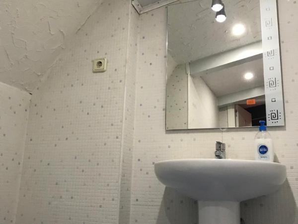 Chalé Barajas Escala : photo 3 de la chambre chambre familiale avec salle de bains privative