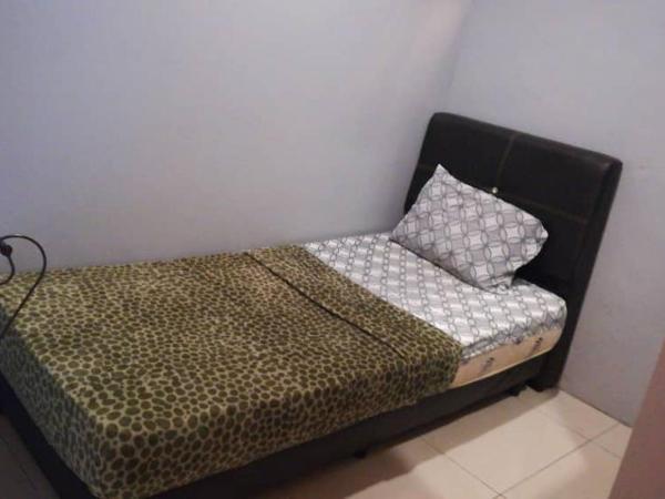 Ghazrins Hotel Dataran Larkin : photo 4 de la chambre chambre simple avec toilettes communes