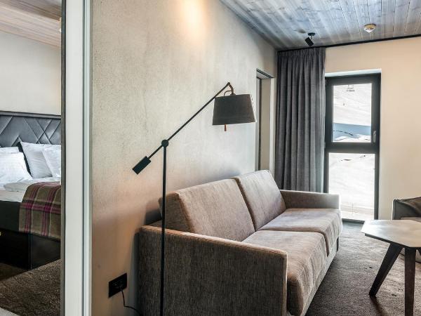 Langley Hôtel Tignes 2100 : photo 2 de la chambre grande chambre double