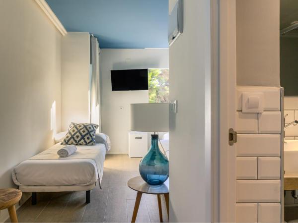 YOU & CO. Saler Beach Boutique : photo 3 de la chambre chambre familiale