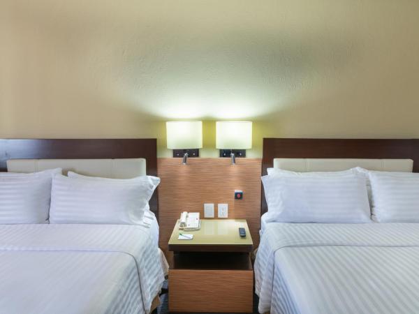 Holiday Inn Guadalajara Select, an IHG Hotel : photo 2 de la chambre chambre double standard avec 2 lits doubles - accessible aux personnes à mobilité réduite