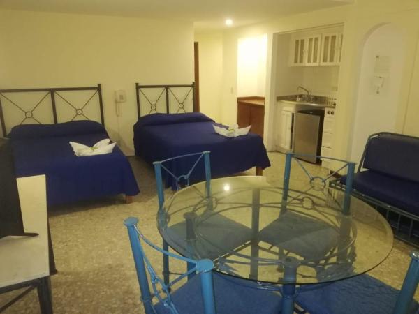 Hotel Las Torres Gemelas Acapulco : photo 1 de la chambre chambre familiale