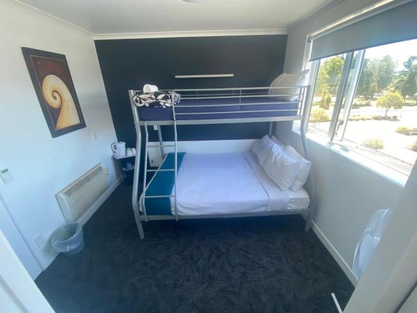 Based by the Lake : photo 2 de la chambre budget double room - no children