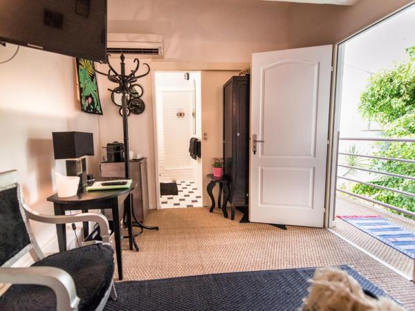 Chambre d'Hôtes Villa Ambrosia : photo 3 de la chambre petite chambre double