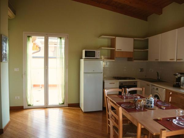 Bed & Cooking Stefania : photo 4 de la chambre chambre double ou lits jumeaux