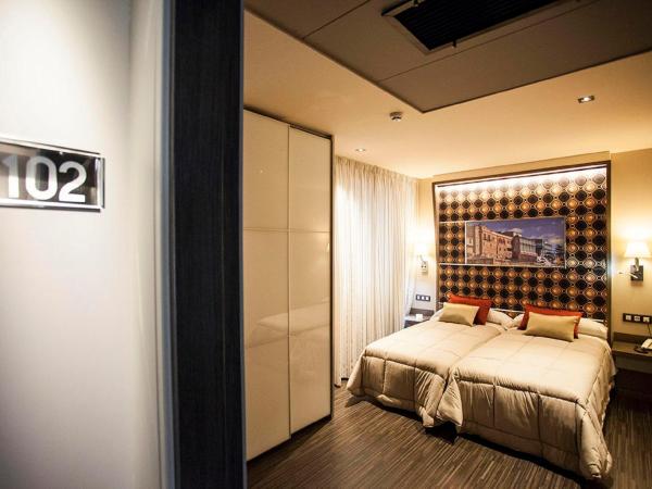 Hostal Barcelona : photo 3 de la chambre chambre double ou lits jumeaux