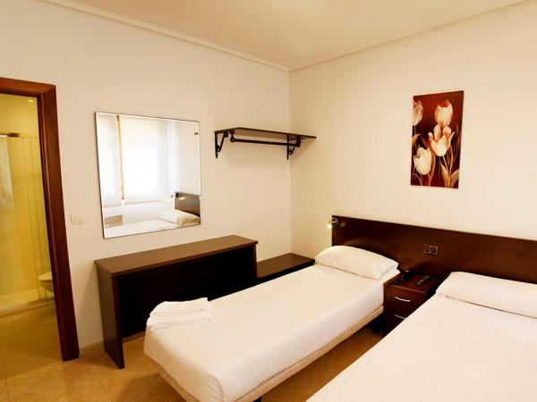 Hotel Artxanda Bilbao : photo 1 de la chambre chambre double