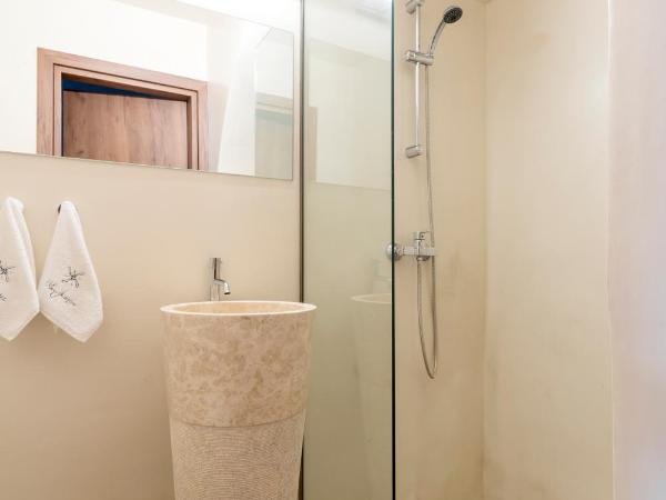 Blue Jasmine Suites : photo 6 de la chambre suite loft dione