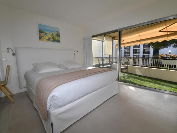 Hôtel de Provence : photo 6 de la chambre appartement antares  - situé à 100 mètres de l'hôtel