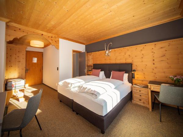 Hotel Parsenn : photo 3 de la chambre chambre double deluxe