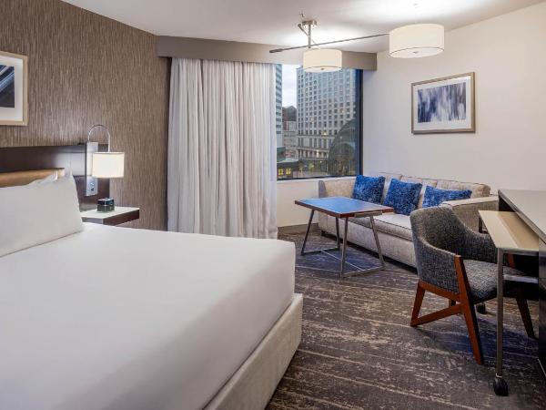 Hyatt Regency Indianapolis at State Capitol : photo 2 de la chambre chambre lit king-size avec canapé-lit