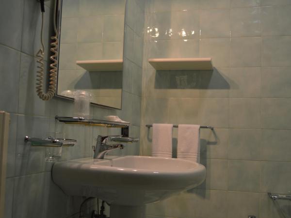 Hotel Sagittario : photo 6 de la chambre chambre double standard