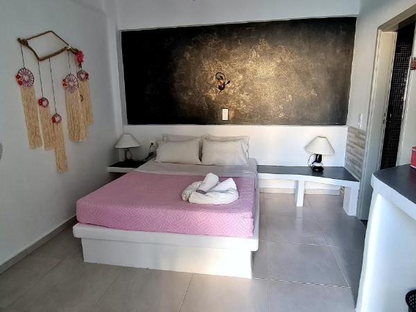 Villa Anto : photo 4 de la chambre chambre double - vue sur piscine