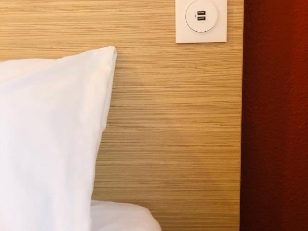 Premiere Classe Beaune : photo 10 de la chambre chambre double