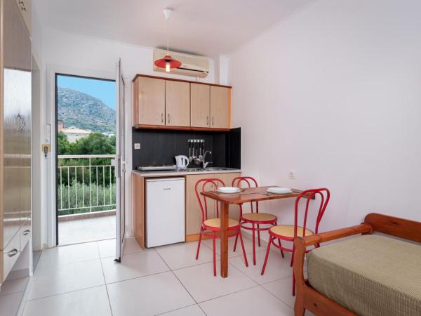 Bellos Hotel Apartments : photo 2 de la chambre studio (2-3 adultes)