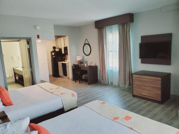 Hawthorn Extended Stay by Wyndham Panama City Beach : photo 1 de la chambre suite studio avec 2 lits queen-size - non-fumeurs