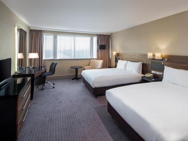 Crowne Plaza Glasgow, an IHG Hotel : photo 1 de la chambre chambre double avec 2 lits doubles