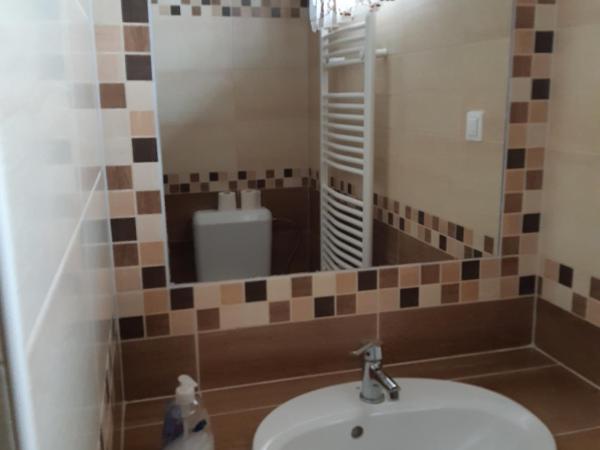 M47 Vendégház-Airport : photo 6 de la chambre appartement