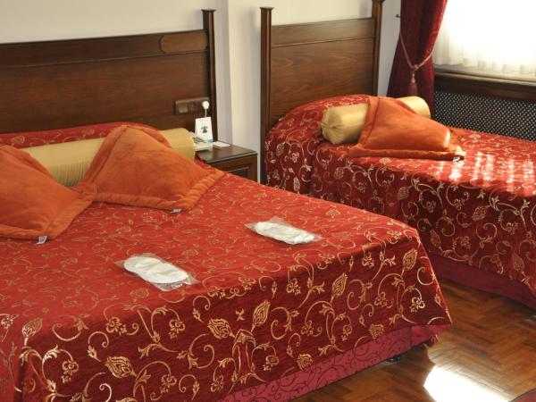 Turquhouse Hotel : photo 2 de la chambre chambre triple