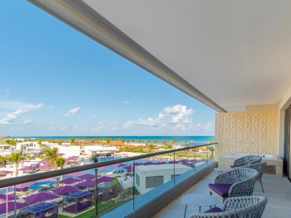 Planet Hollywood Cancun, An Autograph Collection All-Inclusive Resort : photo 4 de la chambre suite directors 1 chambre star class