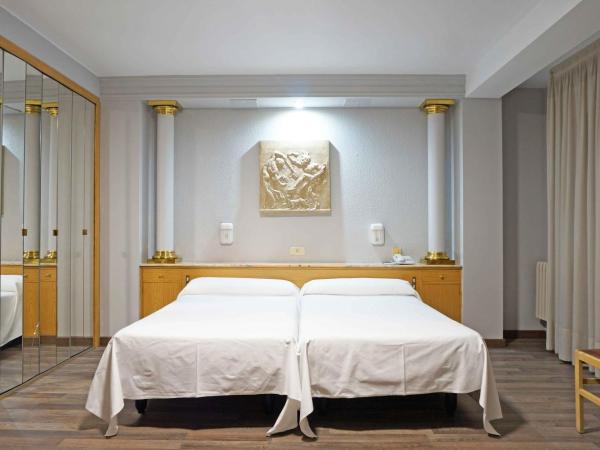 Cesaraugusta : photo 9 de la chambre chambre double ou lits jumeaux