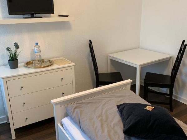 Zum armen Mann : photo 2 de la chambre chambre double avec salle de bains privative extérieure