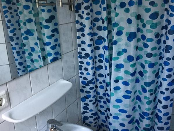 Zum armen Mann : photo 8 de la chambre chambre double avec salle de bains privative