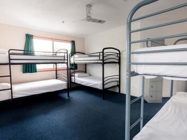 Backpackers Inn On The Beach : photo 2 de la chambre lit dans dortoir mixte de 6 lits (18-35 ans uniquement)