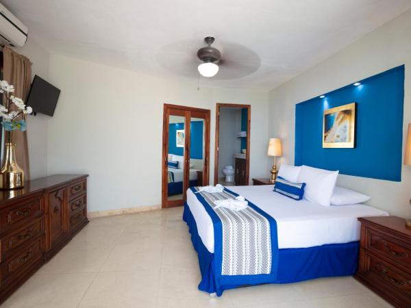 Blue Chairs Resort by the Sea - Adults Only : photo 6 de la chambre suite master