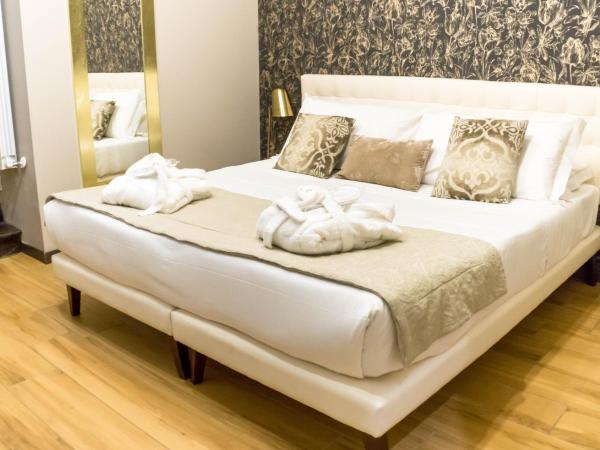 INTOMILAN Galleria Duomo I Boutique & Design Aparthotel : photo 9 de la chambre chambre double ou lits jumeaux supérieure