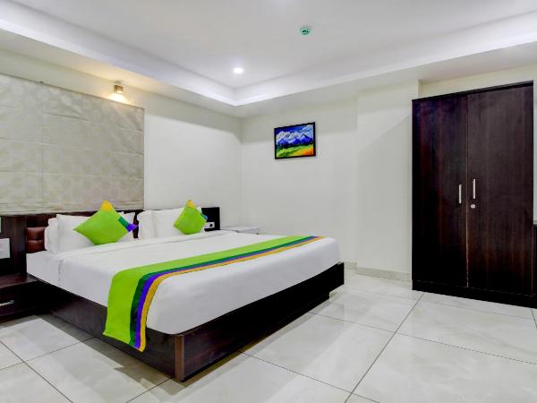 Treebo Sampradaya Bistro, Mailasandra : photo 2 de la chambre [sanitized] standard double room