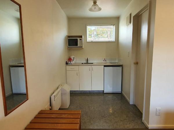 Rosewood Court Motel : photo 8 de la chambre studio