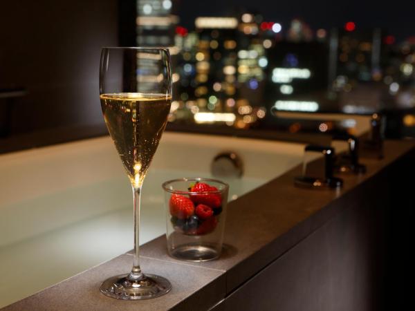 The Capitol Hotel Tokyu : photo 8 de la chambre chambre lits jumeaux espace premium - non-fumeurs