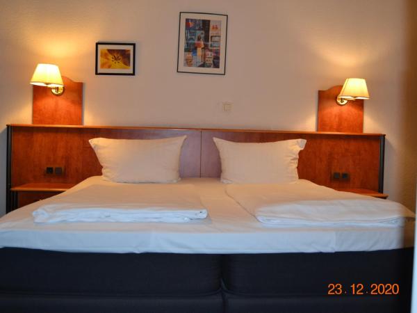 Hotel Zeil : photo 3 de la chambre chambre double standard