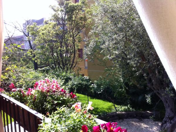 Inn The Garden : photo 6 de la chambre chambre double - vue sur jardin
