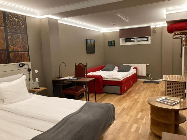 Södra Hotellet : photo 1 de la chambre chambre familiale