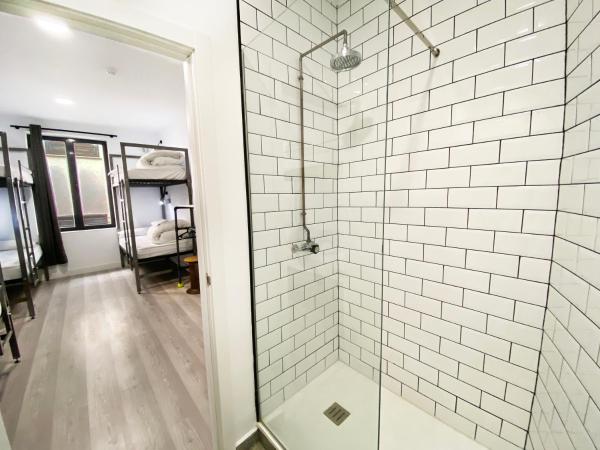 ECO Hostel : photo 8 de la chambre lit dans dortoir 6 lits