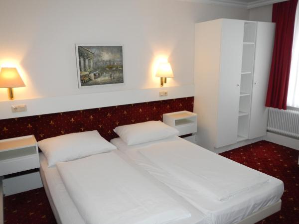 Pension Pharmador : photo 4 de la chambre chambre double