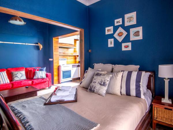 Manly Waves Studios & Apartments : photo 1 de la chambre suite familiale deluxe